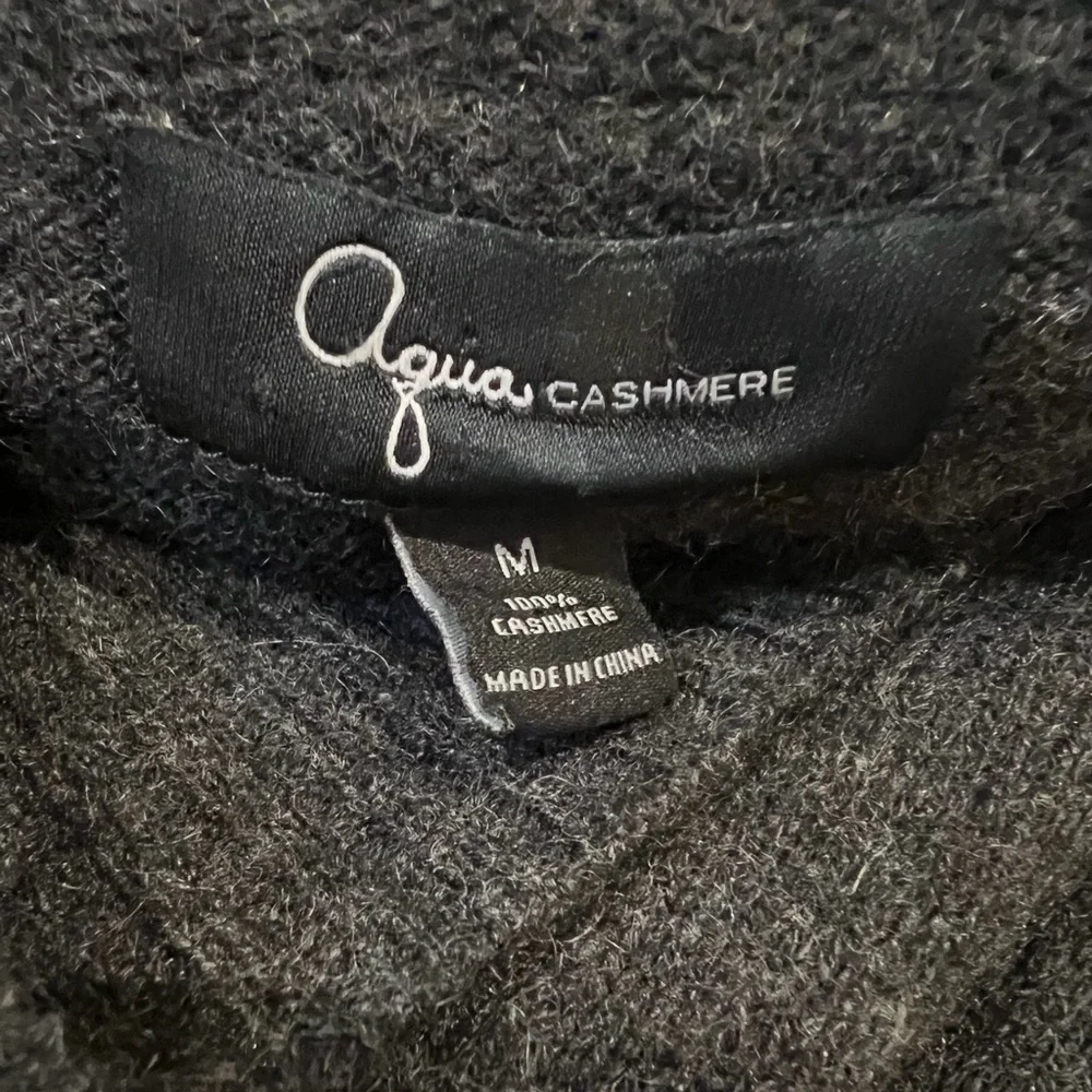 Aqua 100% Cashmere Grey Ribbed Hooded Sweater Medium - Picture 14 of 14